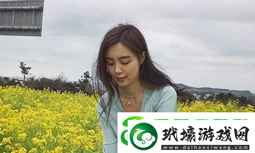 YSL口紅水蜜桃色號(hào)的魅力與使用技巧